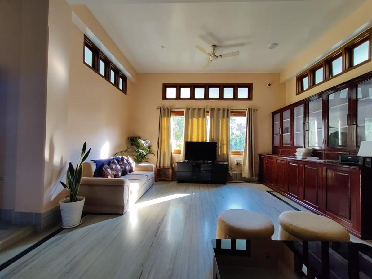 Joy'S Bnb Imphal Buitenkant foto