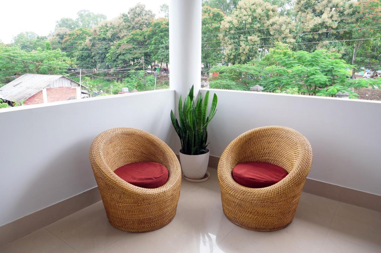 Joy'S Bnb Imphal Buitenkant foto
